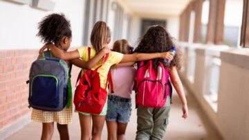 Como a escola influencia diretamente no desenvolvimento emocional das crianças - Centro Educacional Gama